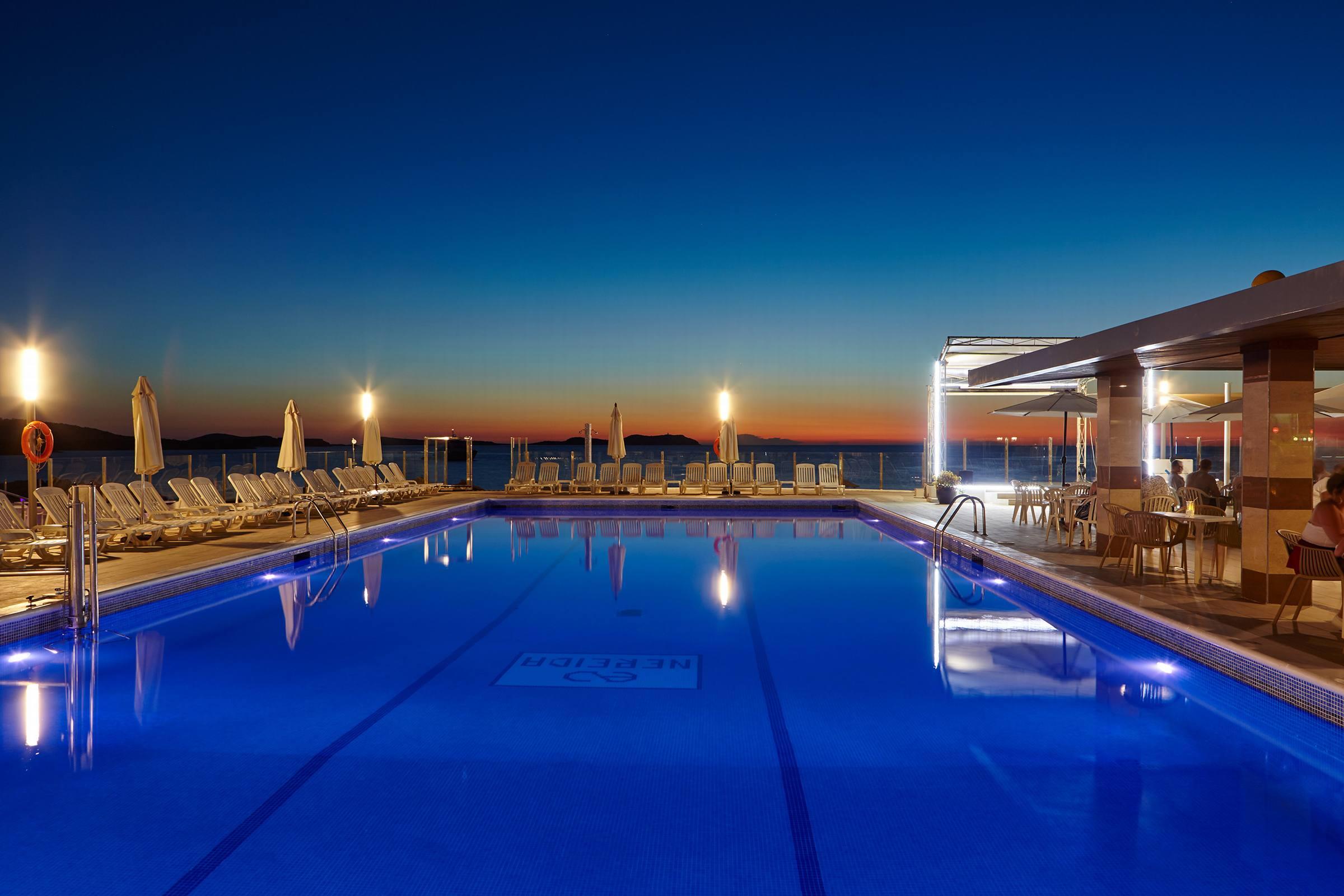 Aparthotel Nereida ซานอันโตนิโอ ภายนอก รูปภาพ